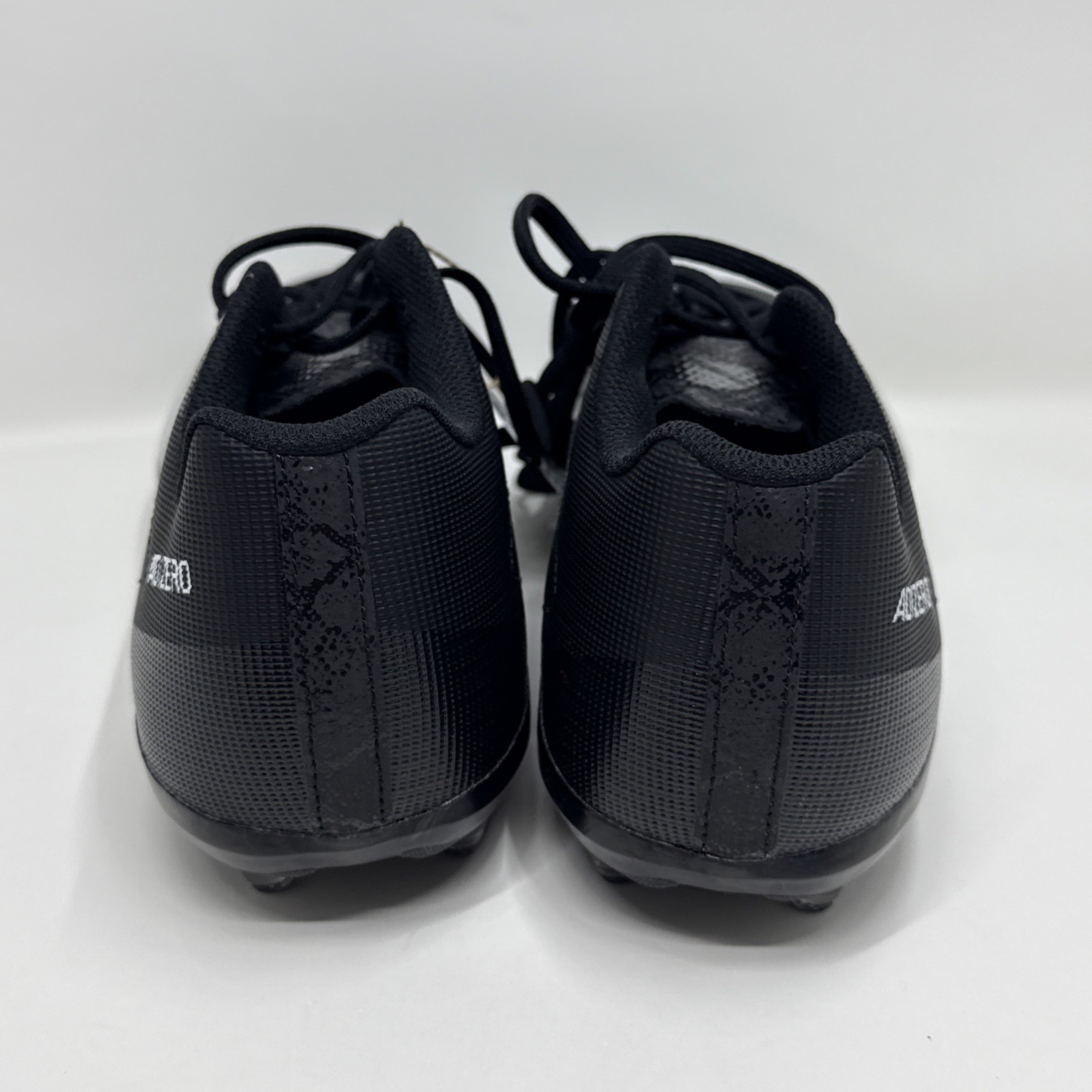 NEW adidas Electric.2 Black White Low Football Cleats IF1902 Size 9.5