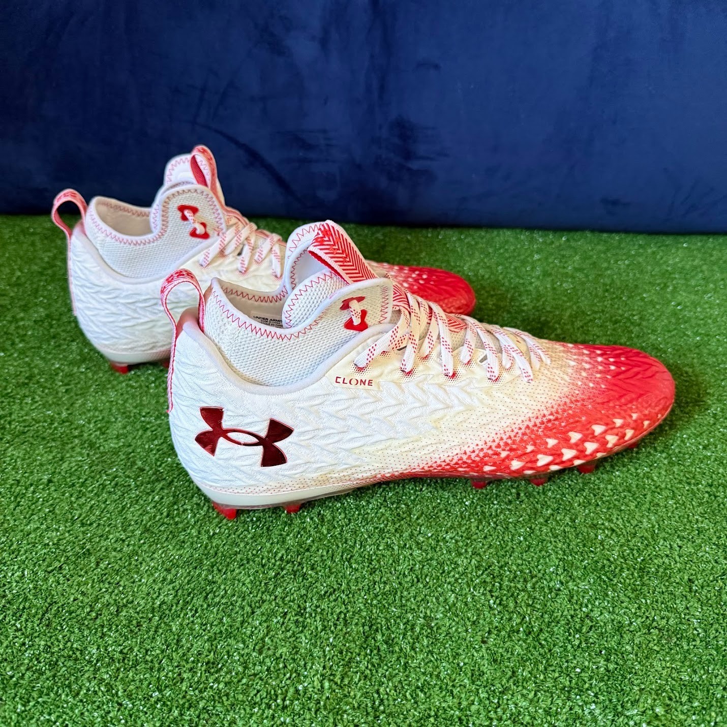 Under Armour Men’s Spotlight Clone 3.0 MC Football Cleats White Red Size 14 NEW