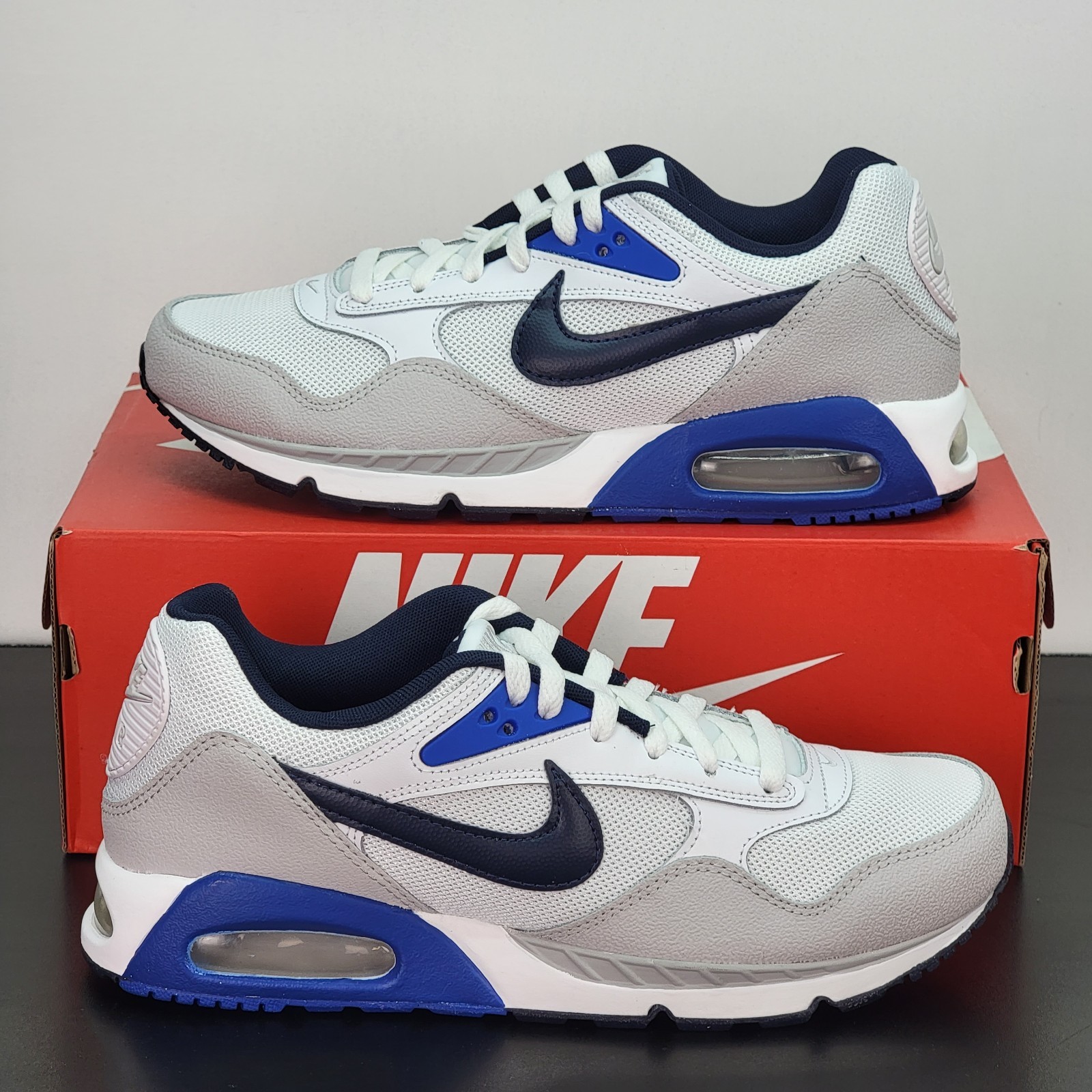 Nike Air Max Correlate Men’s Size 11 Athletic Shoes White Blue Footwear Sneakers