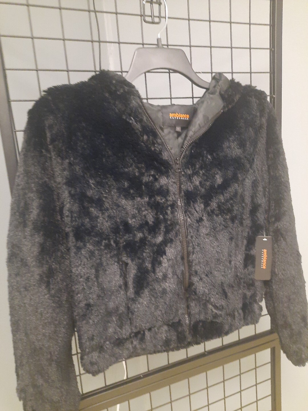 Ambiance Outerwear Jacket Woman’s Medium Faux Fur Black Lined Full Zip Coat