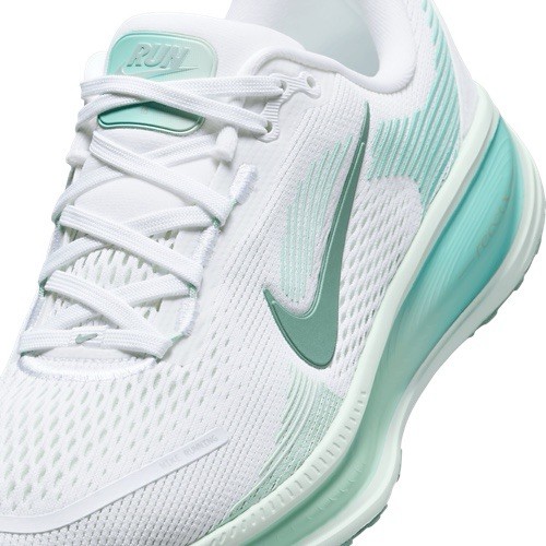 Nike Vomero 18 GS White Bleached Kids Youth Size 4-7 Running Shoes HQ2157-106