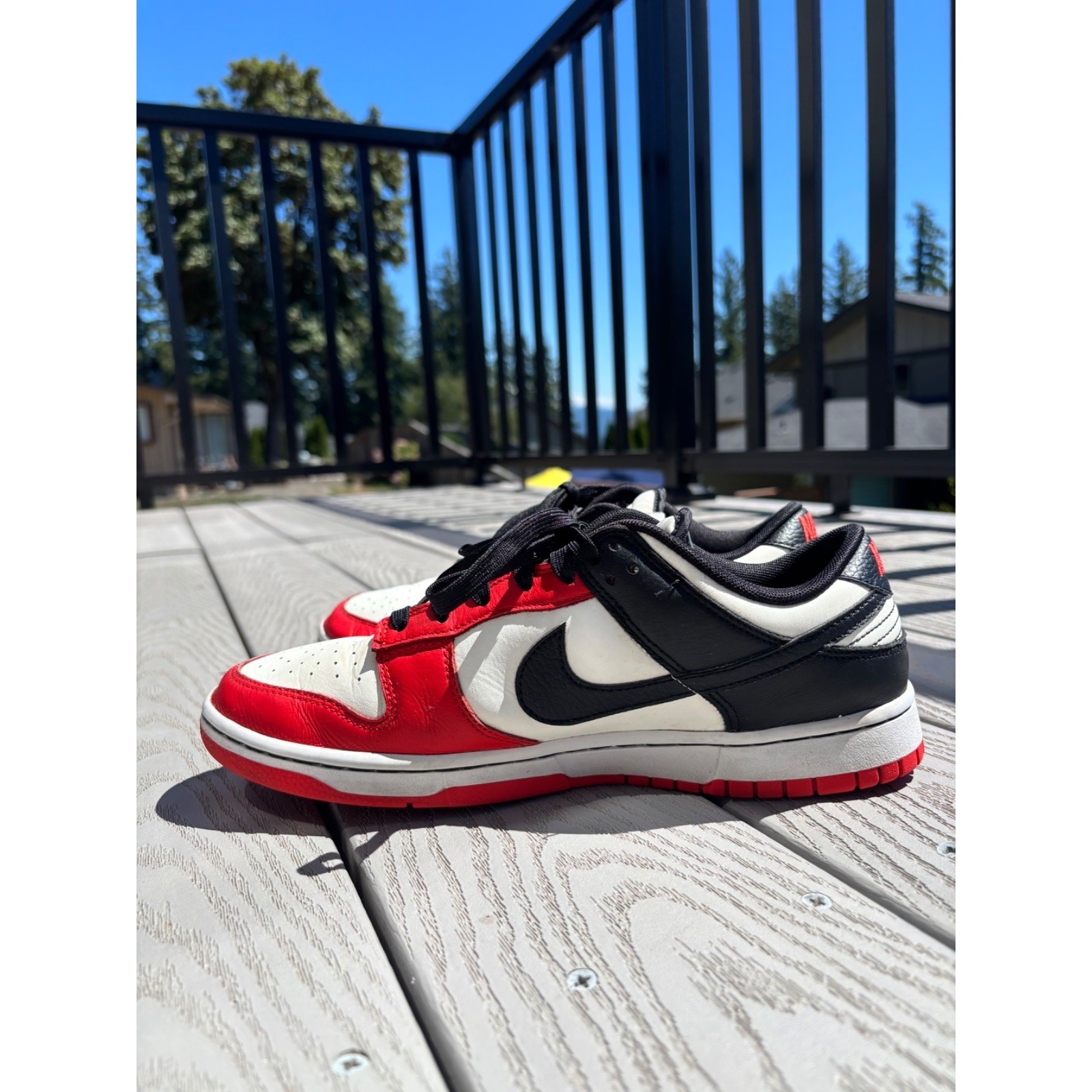 Nike Dunk Low Men’s Size 10 EMB NBA 75th Anniversary Chicago Sneakers