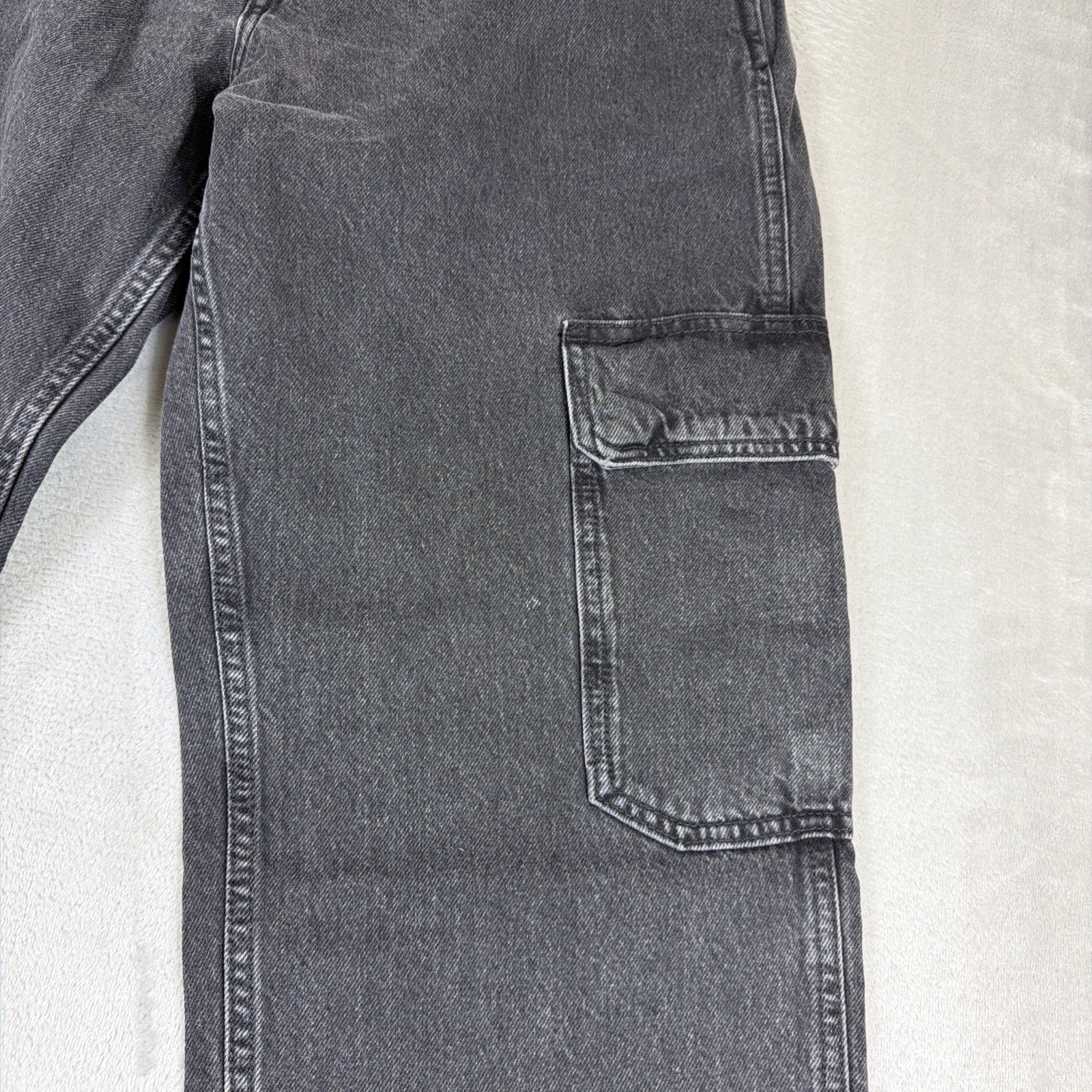 Levi’s 568 Premium Jeans Mens Size 33×32 Black Loose Straight Cargo Denim Cotton