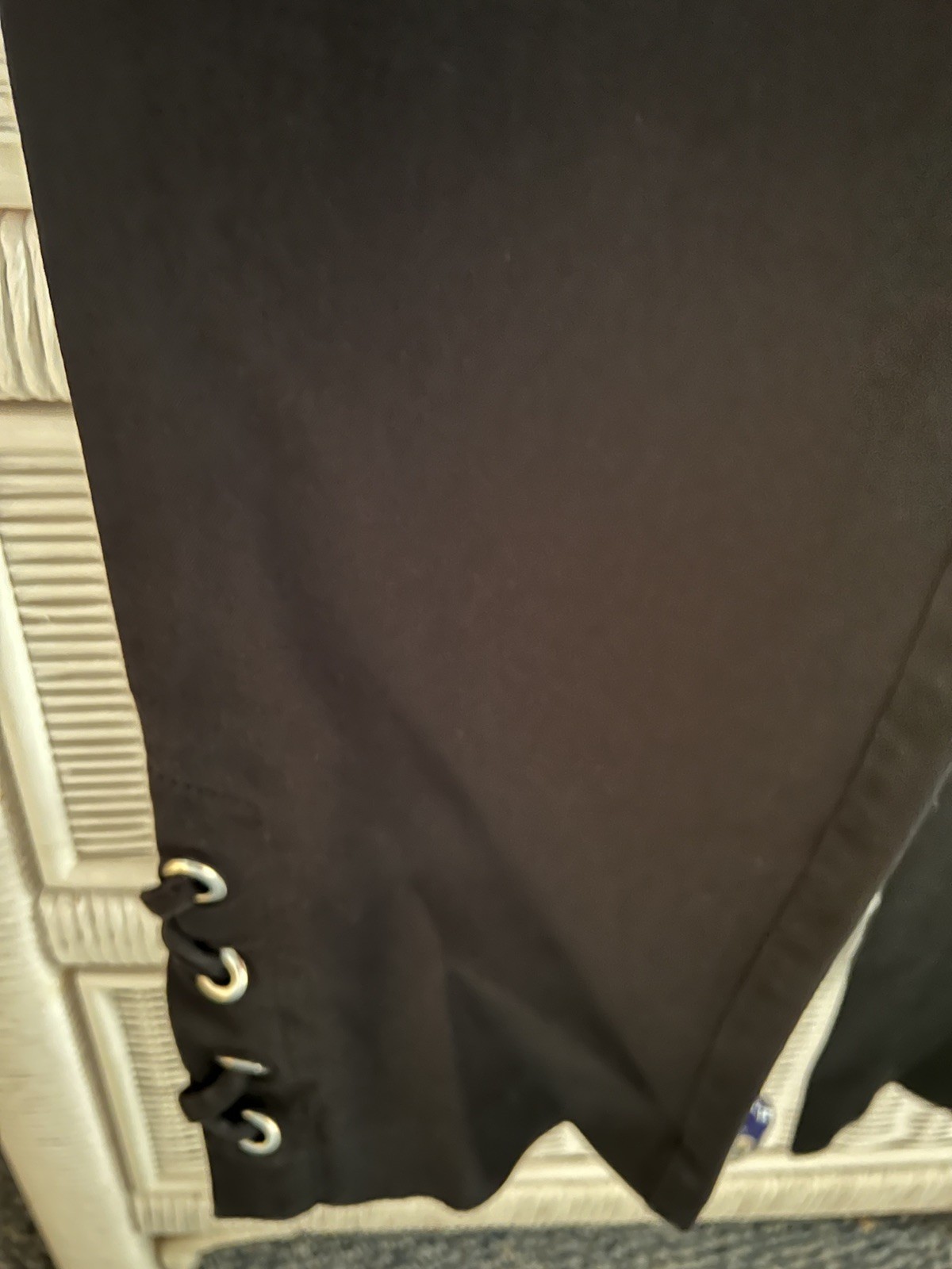 Alfani women’s black ankle straight pants with riveted ties at ankles size 6