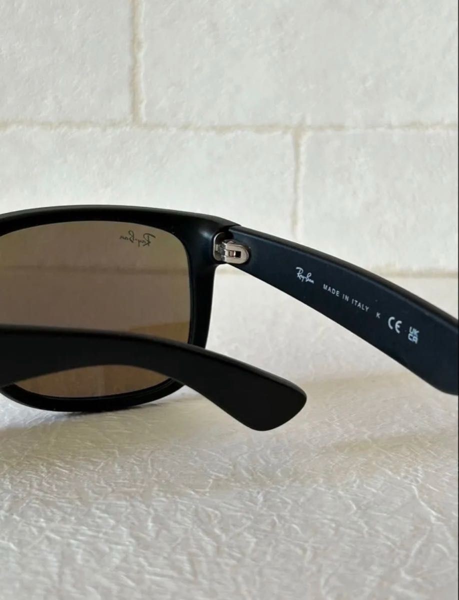 Ray-Ban Justin RB4165F 622/55 Sunglasses Black Blue Mirror 55mm