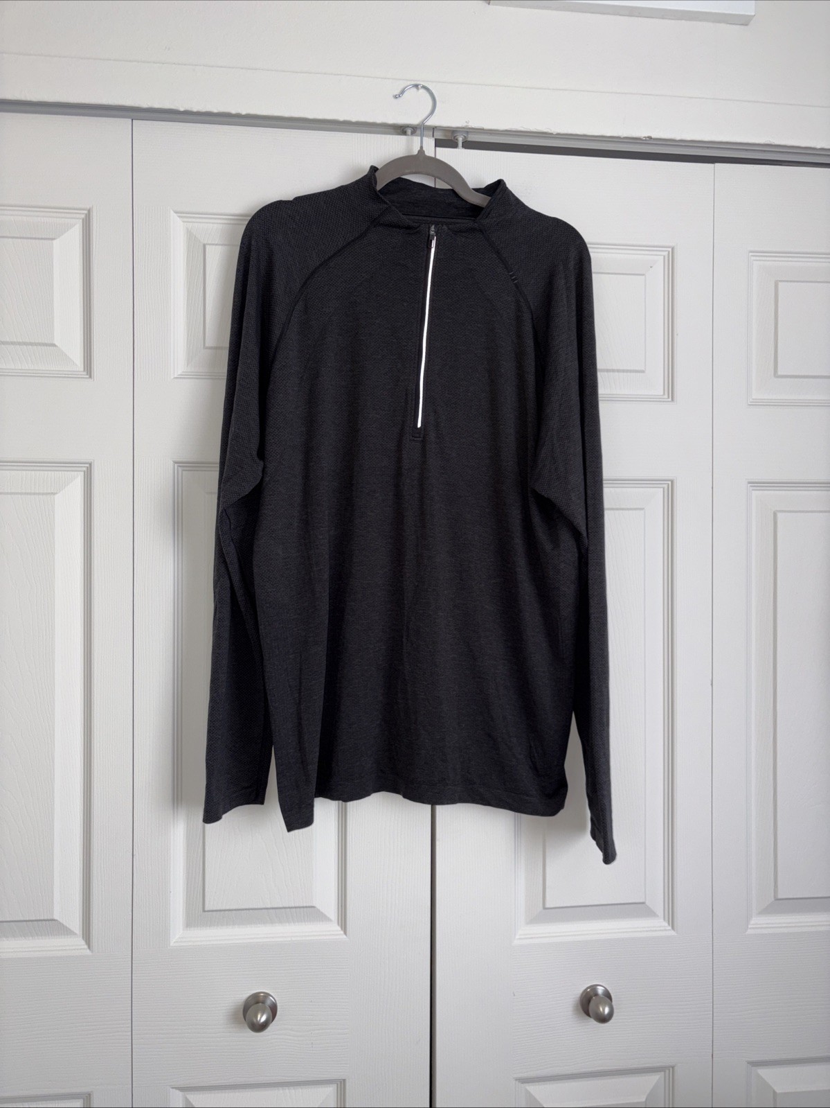 LULULEMON METAL VENT TECH 1/2 ZIP LIGHTWEIGHT LONGSLEEVE PULLOVER BLACK SZ XL