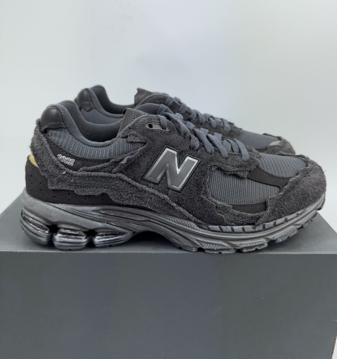 New Balance 2002R Protection Pack Phantom Size: UK 9/US 9.5 / EU43