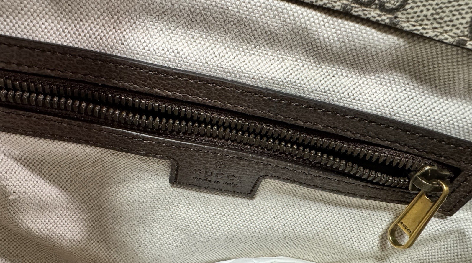 GUCCI OPHIDIA SMALL BACKPACK Beige & Ebony GG Supreme Canvas. # 792114FADMF9794