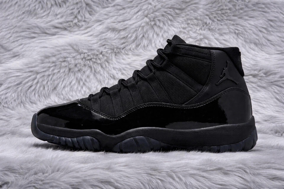 NEW Jordan 11 ‘Black Cat’ Men’s Size US 7-12
