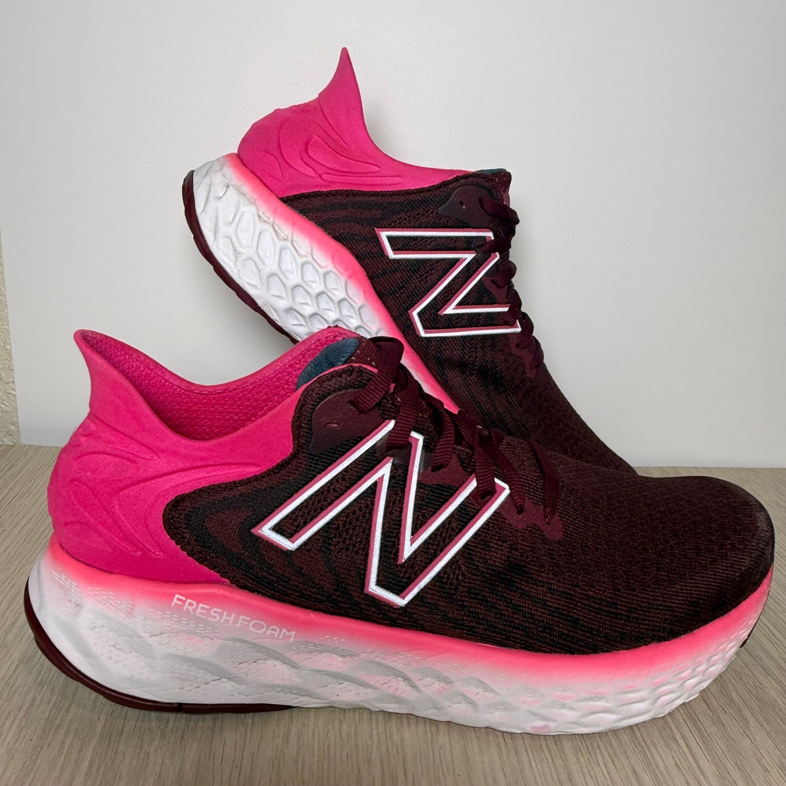 New Balance Fresh Foam 1080v11 Womens Running Shoes Burgundy Pink W1080M11 9.5