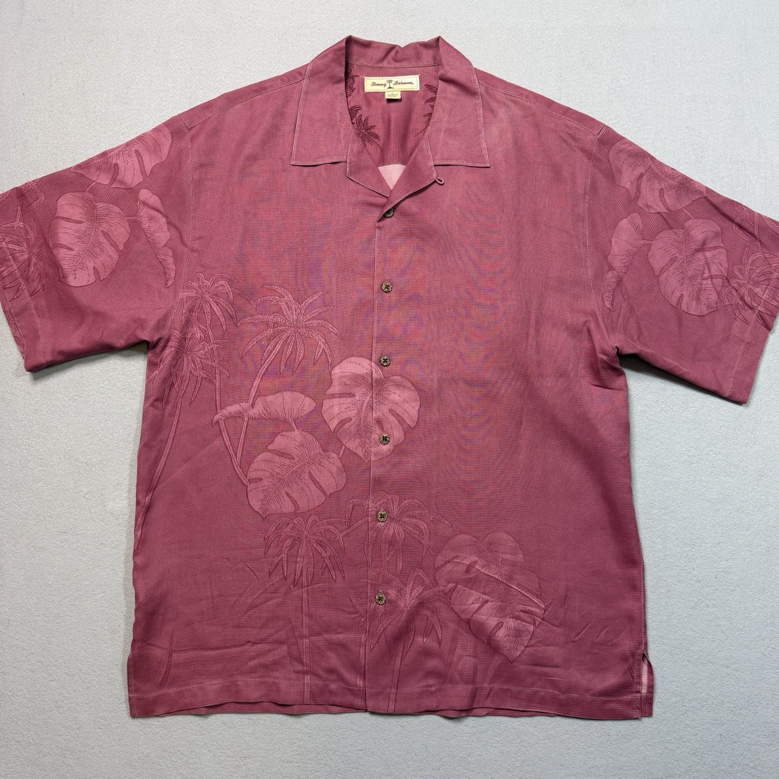 Tommy Bahama Shirt Mens Large Red Silk Palm Tree Aloha Camp Casual Resort Hawaii