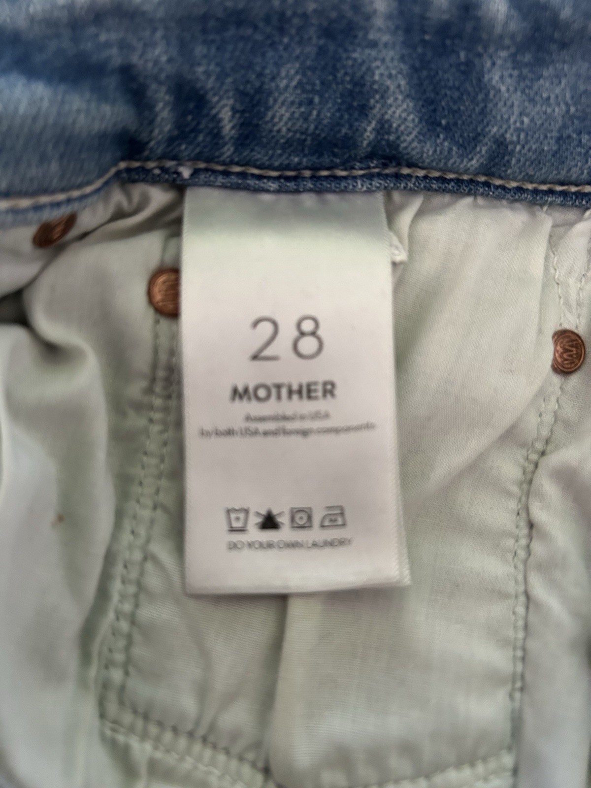 Sz 28 | MOTHER Hiker Hover | High Rise Straight Jeans | Light Wash | Excellent