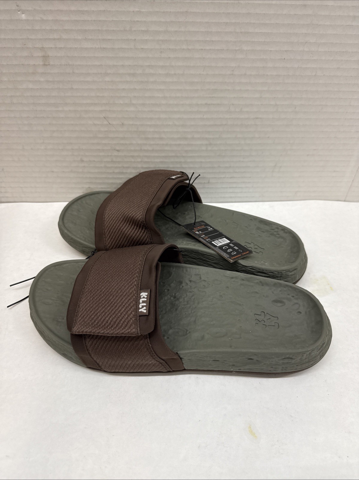 KLLY Apollo Kelly Slater Carafe Slides Sandals Men’s Size 10 Comfort