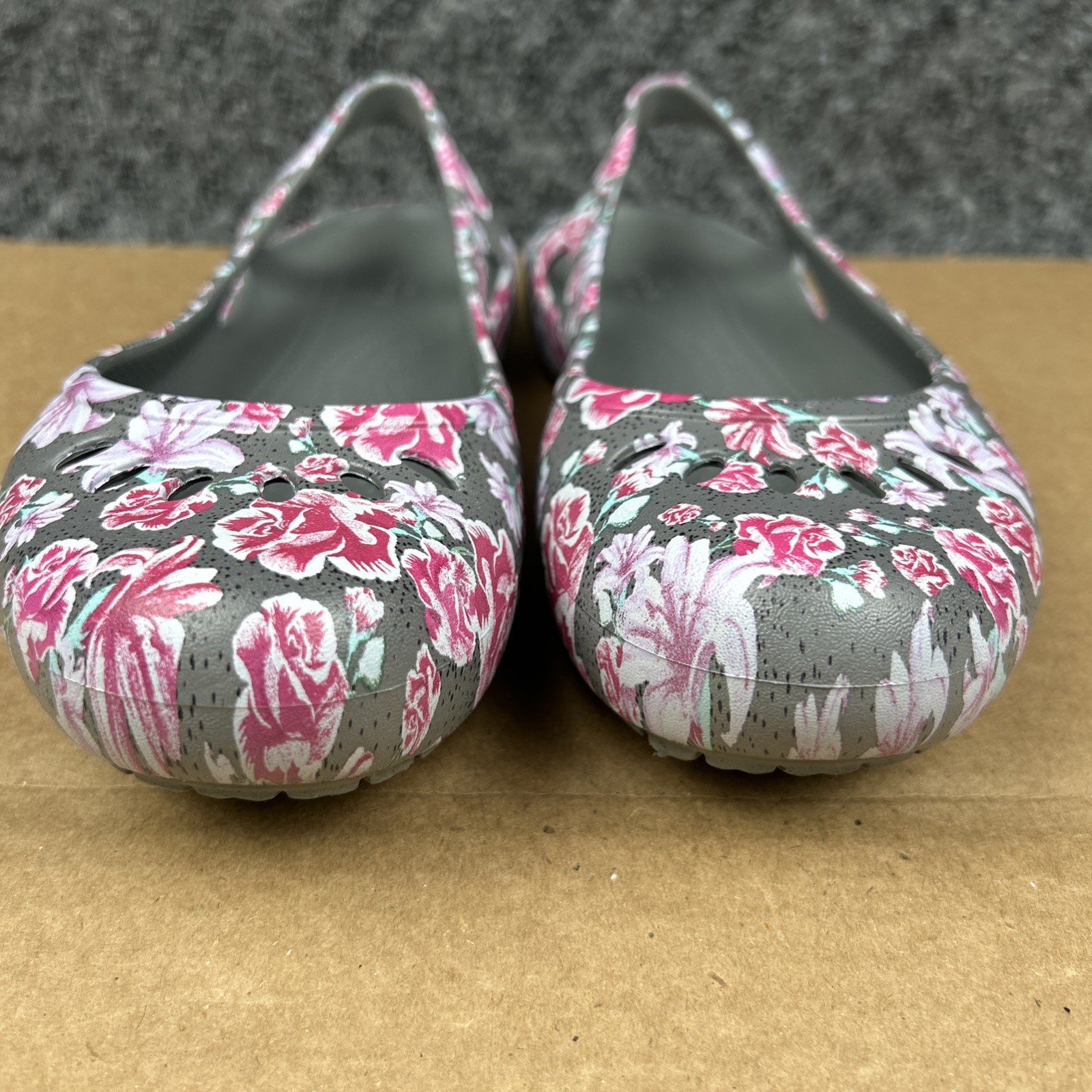 Crocs Womens Kadee Sling Back Floral Ballet Flat Size 9 Comfort Outdoor