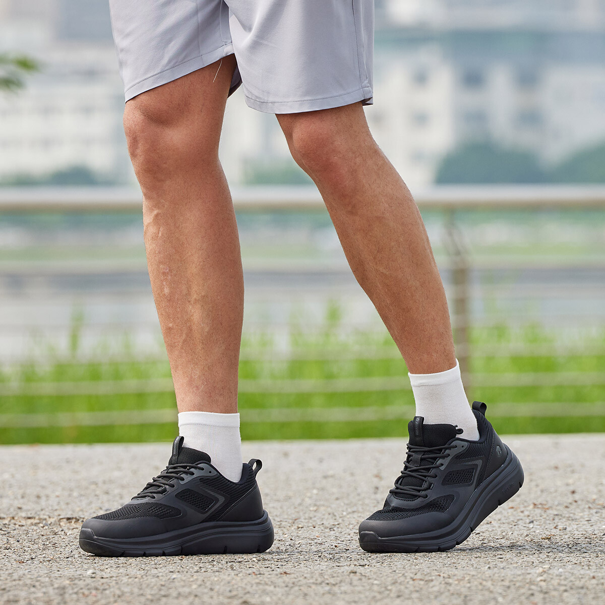 FitVille Mens Walking Shoes Lightweight Extra Wide Sneakers Cushioned Breathable