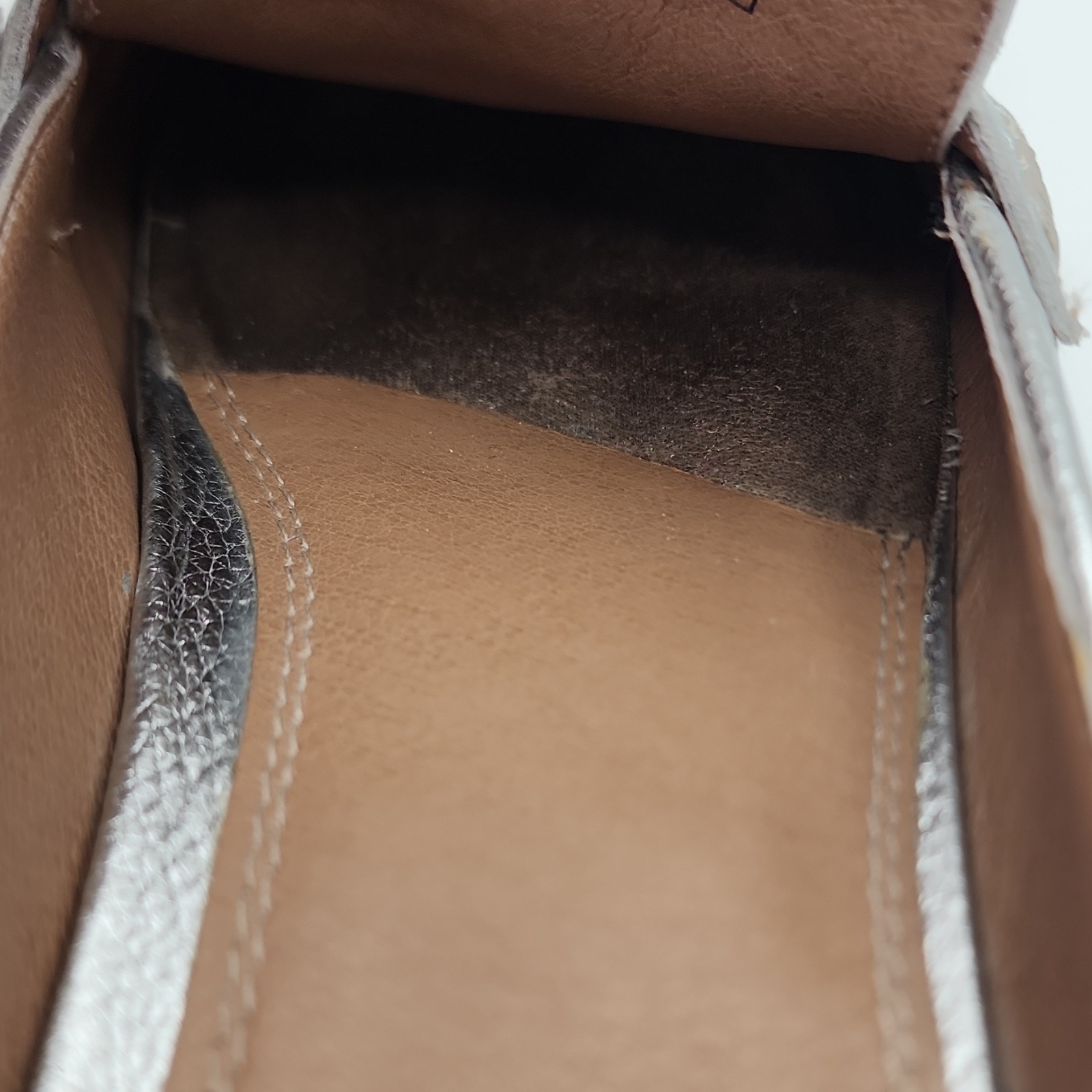 VIONIC Silver Leather Tassel Slip-On Loafer Flat Round Toe Women’s US 9 EU 41