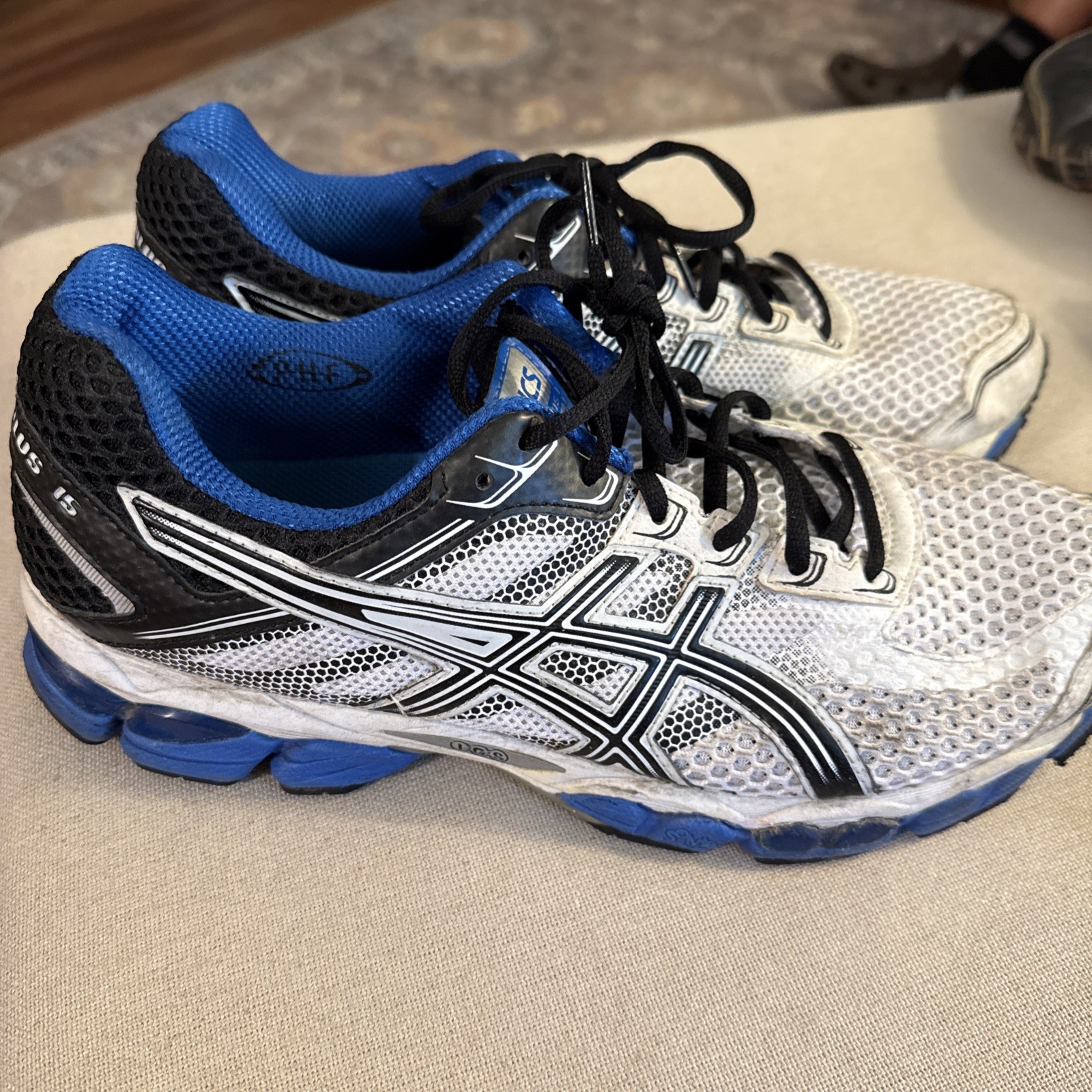 ASICS GEL-CUMULUS 15 T3C0N Men’s Size 11