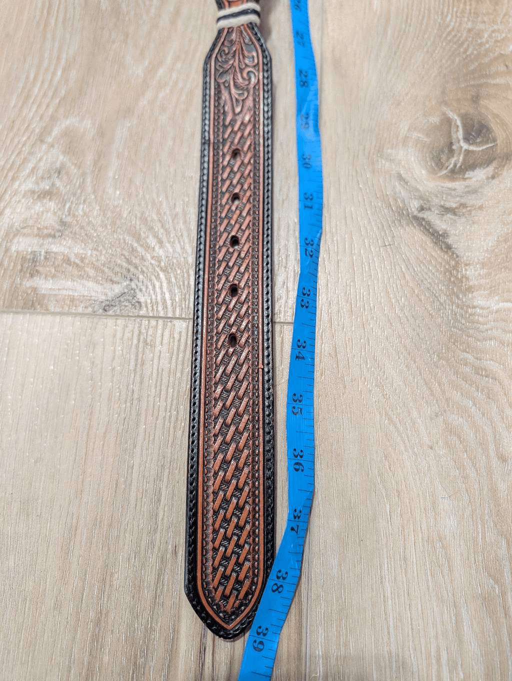 Silver Creek Tooled Leather Belt Western Sheriff Star Revolver Concho Sz 34