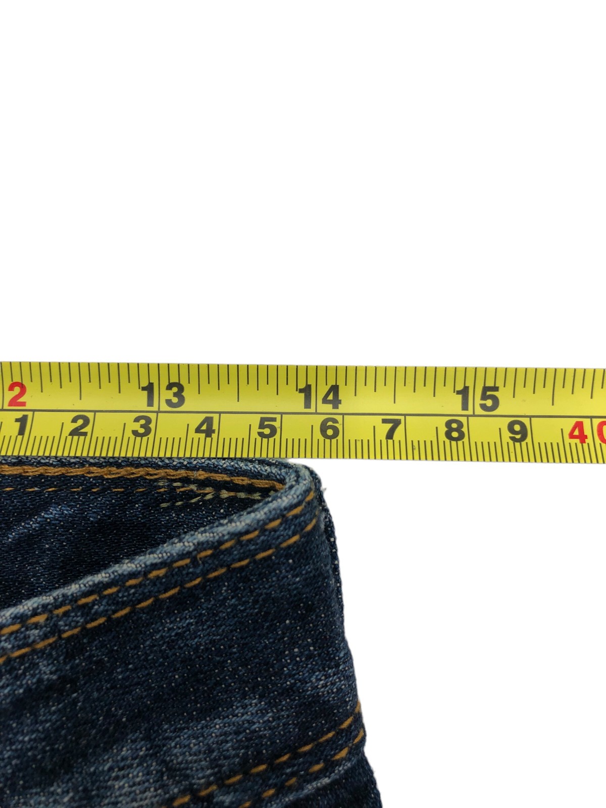 LEVI’S STRAUSS & CO Men 504 Buatan Cina Straight Slim Jeans Size W28 L28