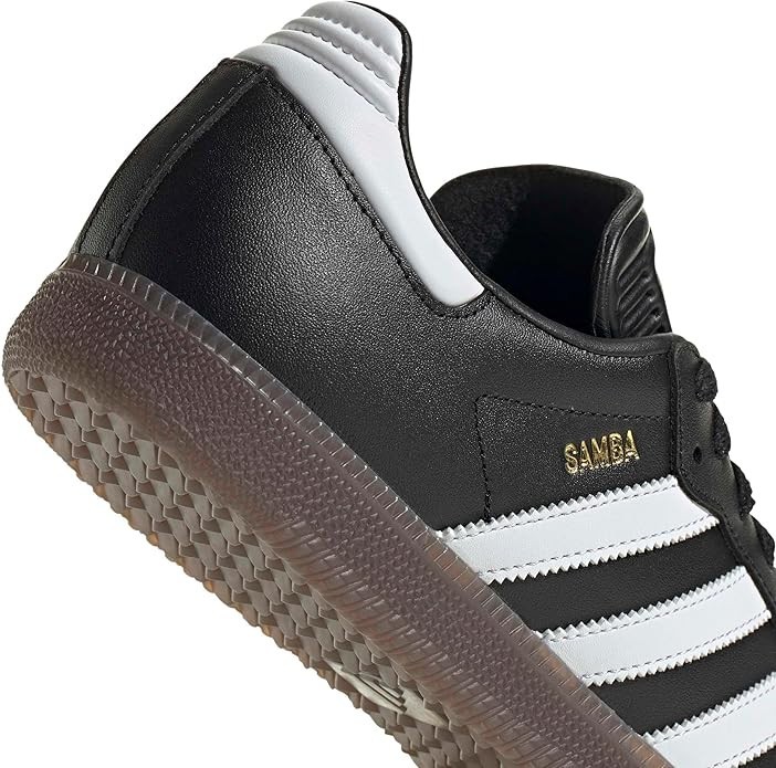adidas Samba Indoor Sneaker, Black/White/Gum, 3.5 US Unisex Big Kid – NEW