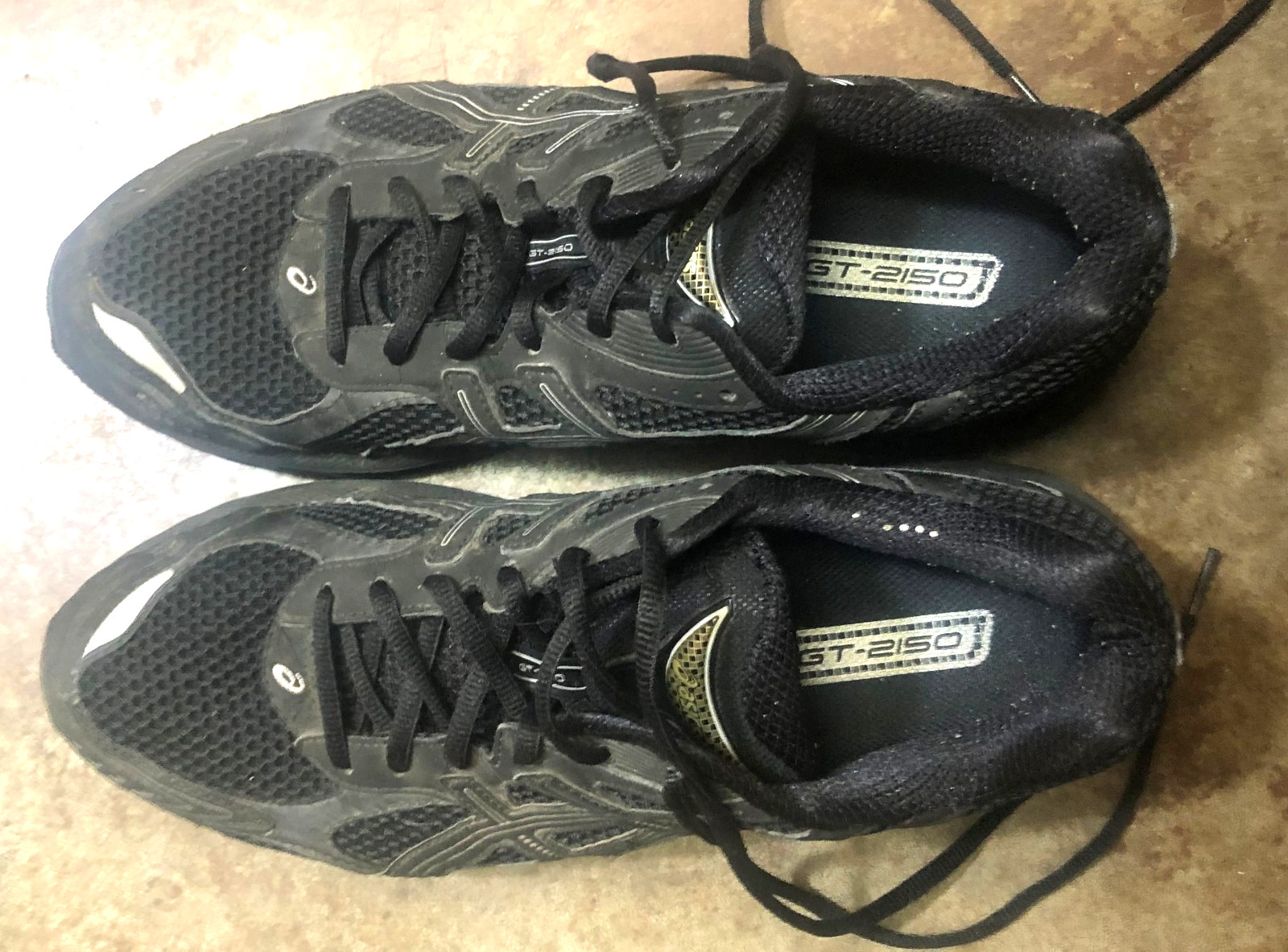 ASICS MEN’S GT-2150 RUNNING SHOES SIZE 11.0 BLACK & SILVER