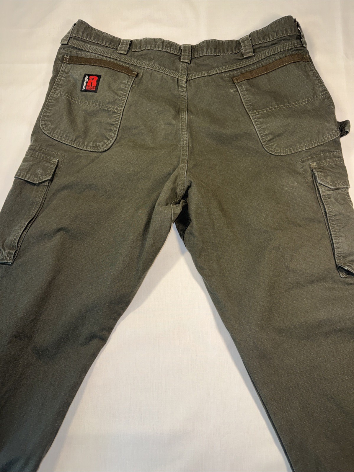 Wrangler Riggs Workwear Men’s Pants Green Rip Stop Size 40×32 Worn Once