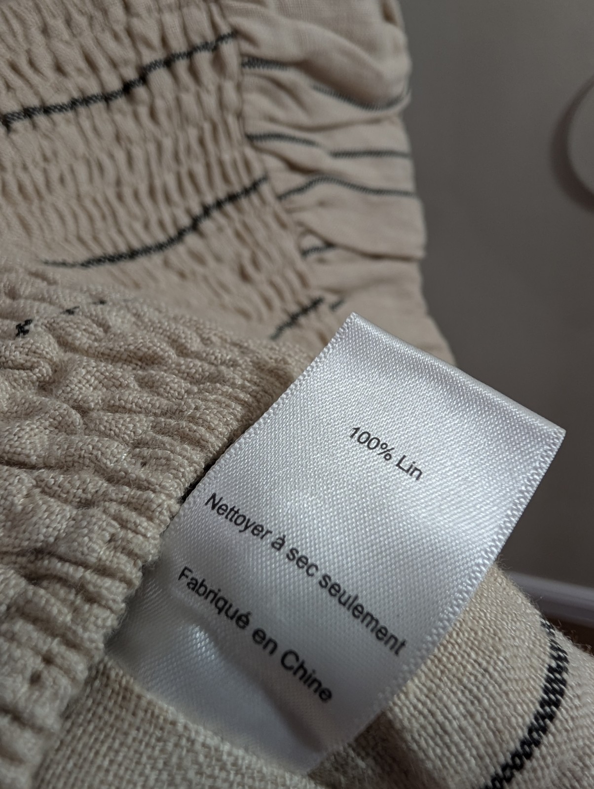 ASTR the Label Women’s XS Linen Striped Bralette, Smocked Wireless Beige/Black