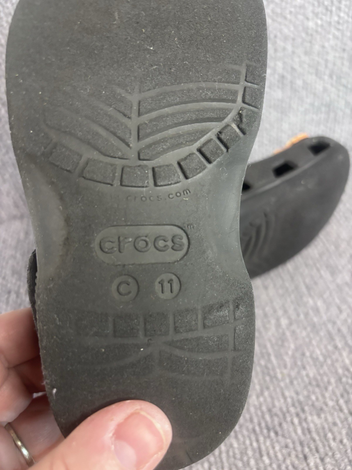 Crocs Kids Black Size C11 Clogs With Charms Jiblets