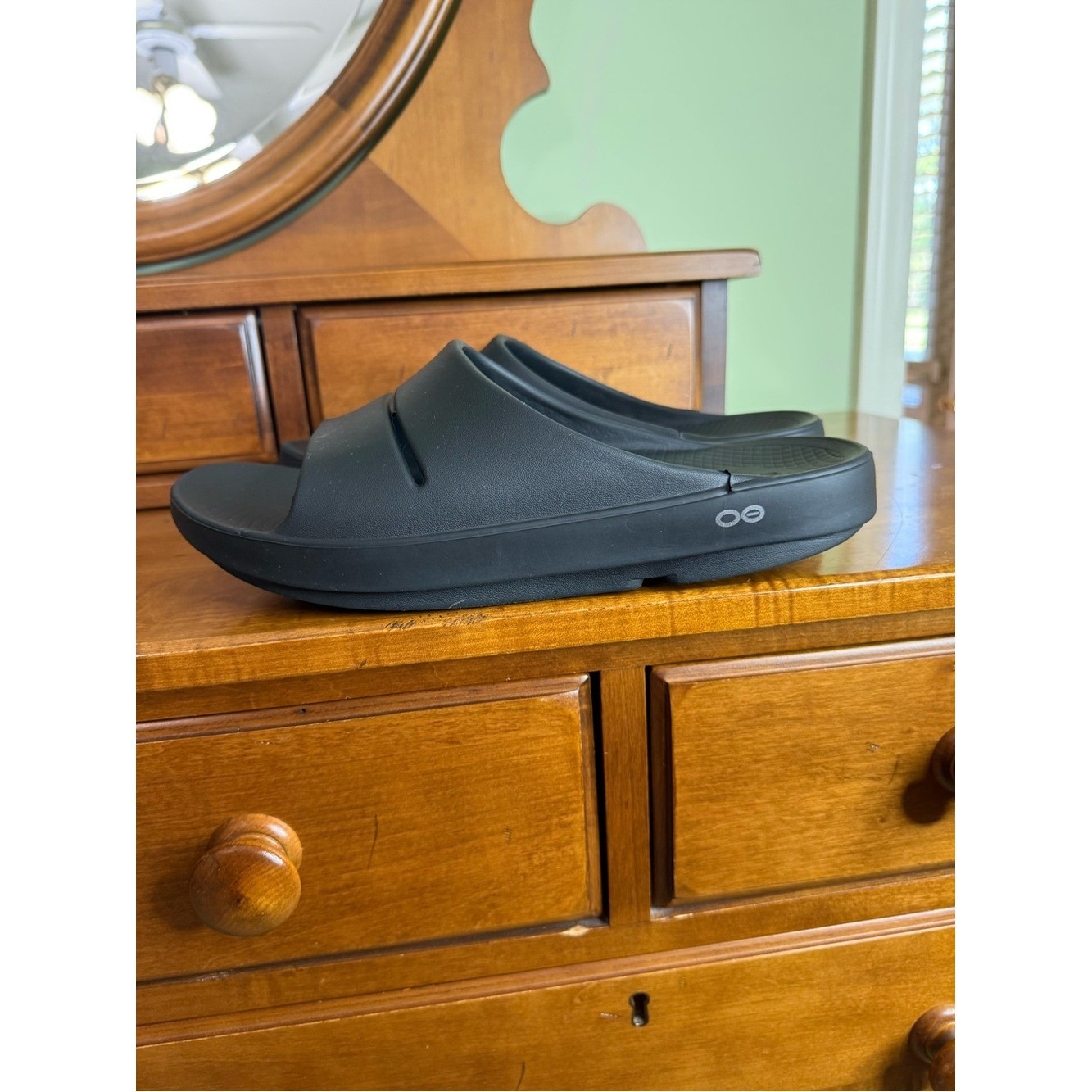 OOFOS OOAHH recovery slide sandals black M10 W12 EU42 orthotic, beach walking