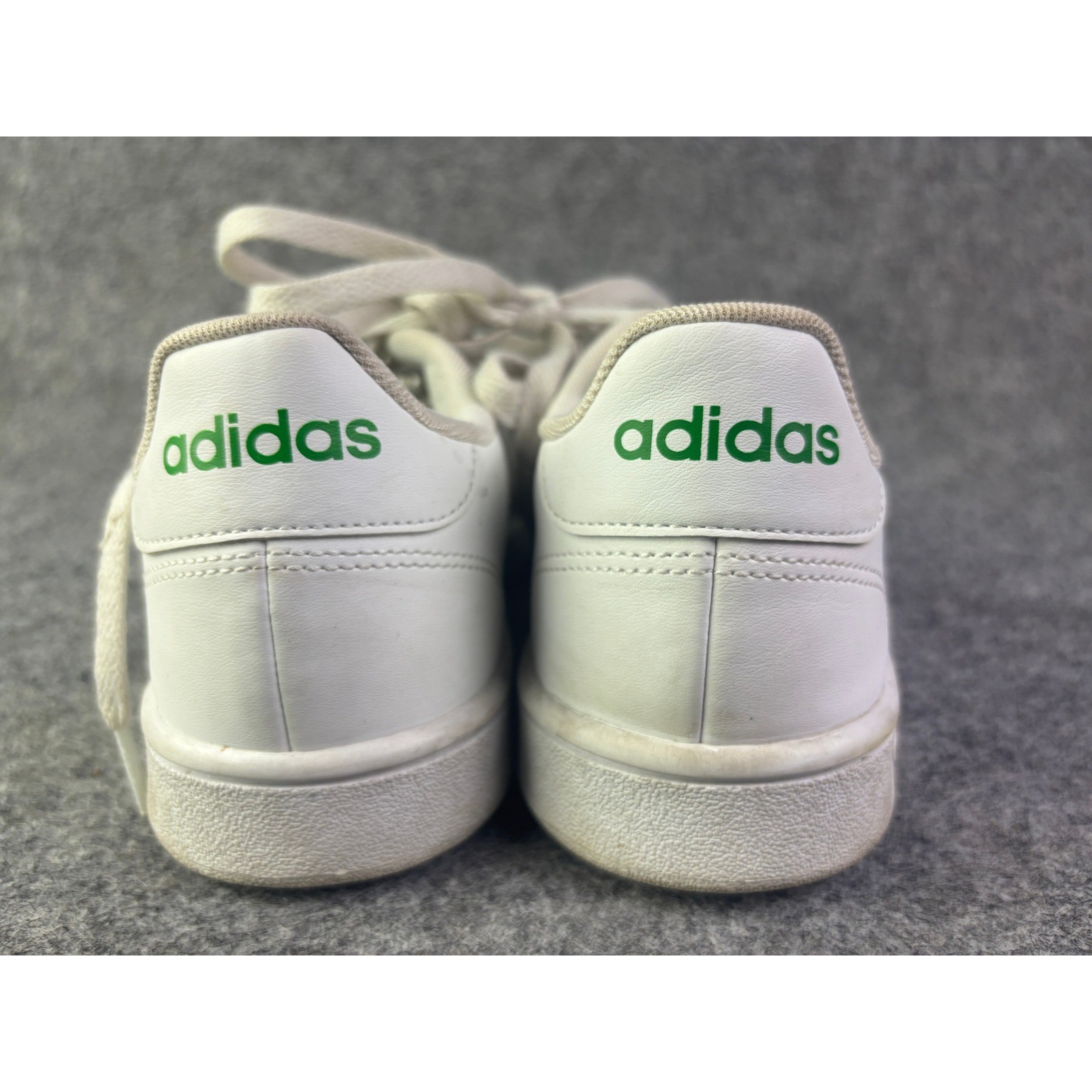 Adidas Advantage Sneakers Mens 9.5 White Green EE7690 Low Top Tennis Shoes