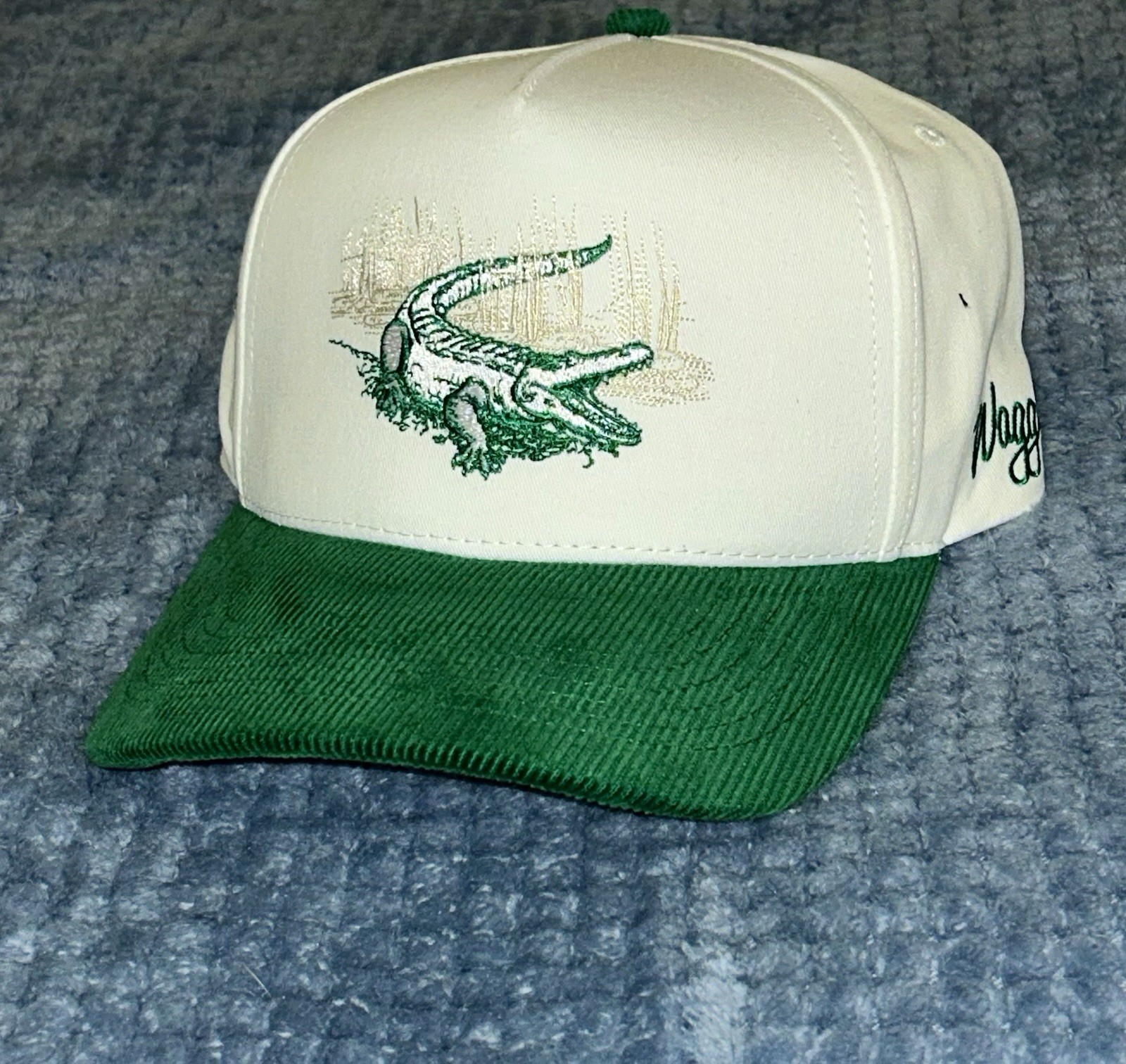 WAGGLE GOLF Bayou Corduroy DRI-FIT SPORT SNAPBACK CAP, Fits All Sizes -MINT NWT!