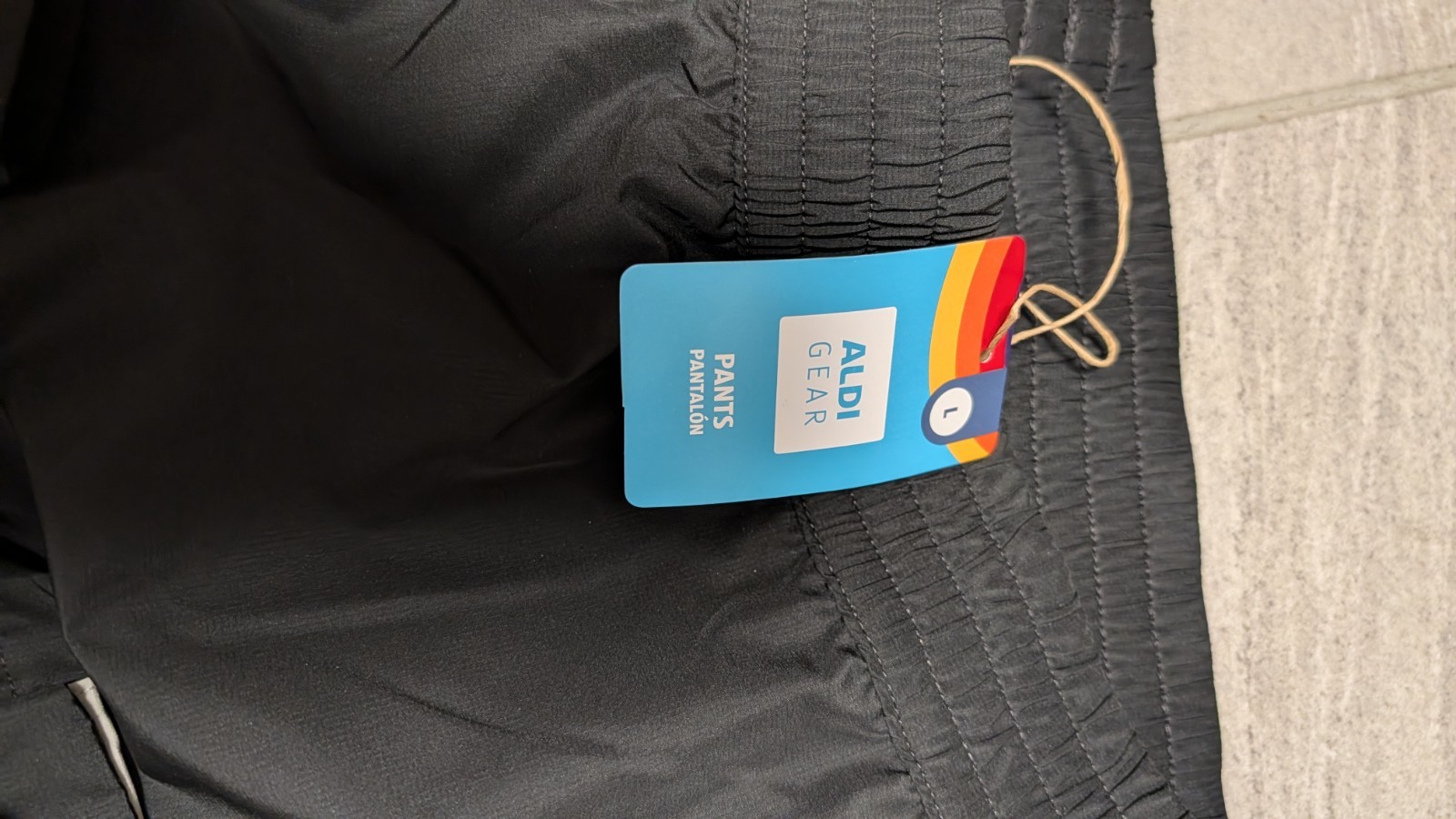 ALDI Gear Track Suit Jacket XL & Pants Black Size L 2026 NEW