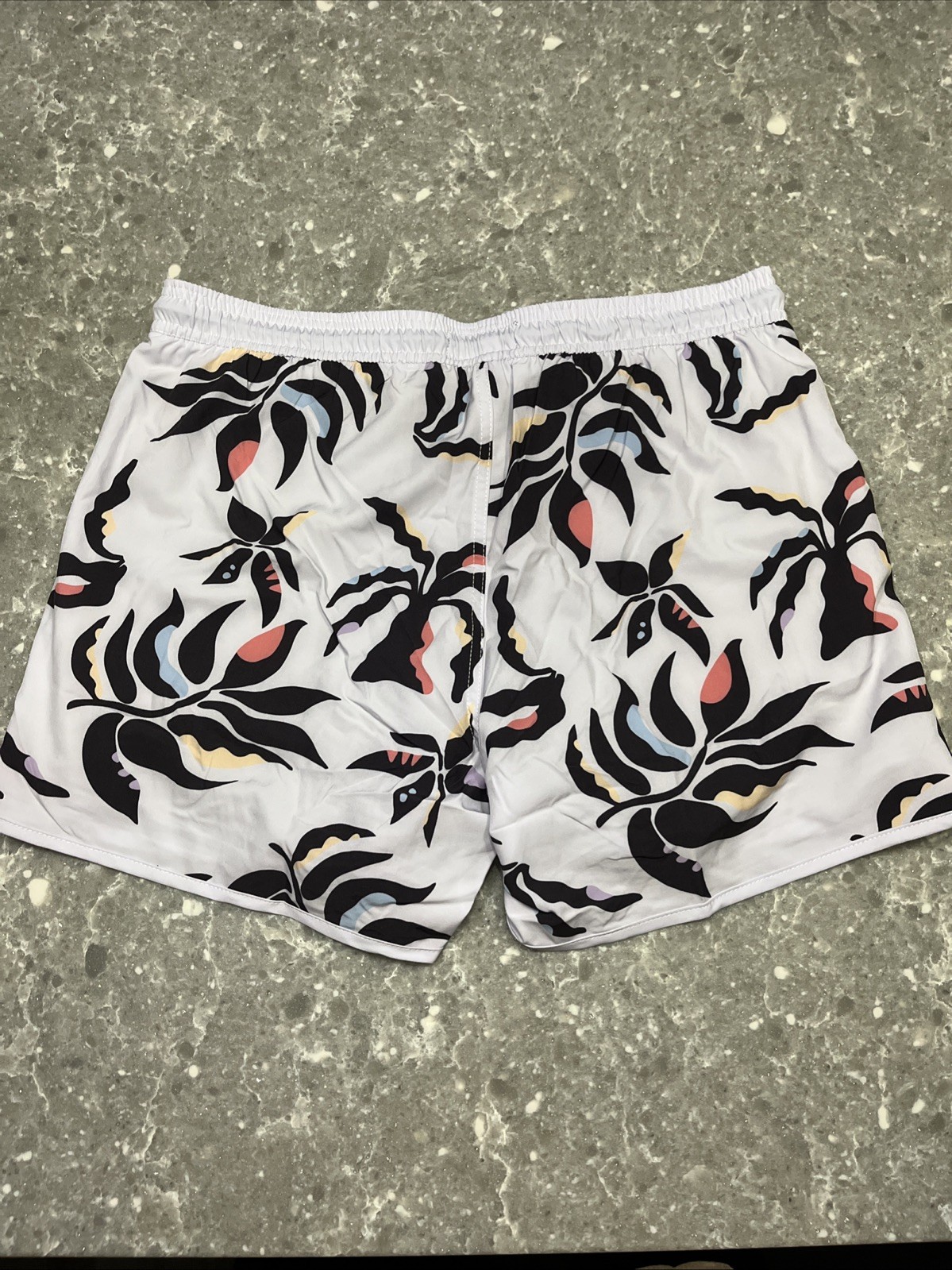 Surfcuz Men’s Swim Trunks In Multicolor Floral Lined Size Large NWT