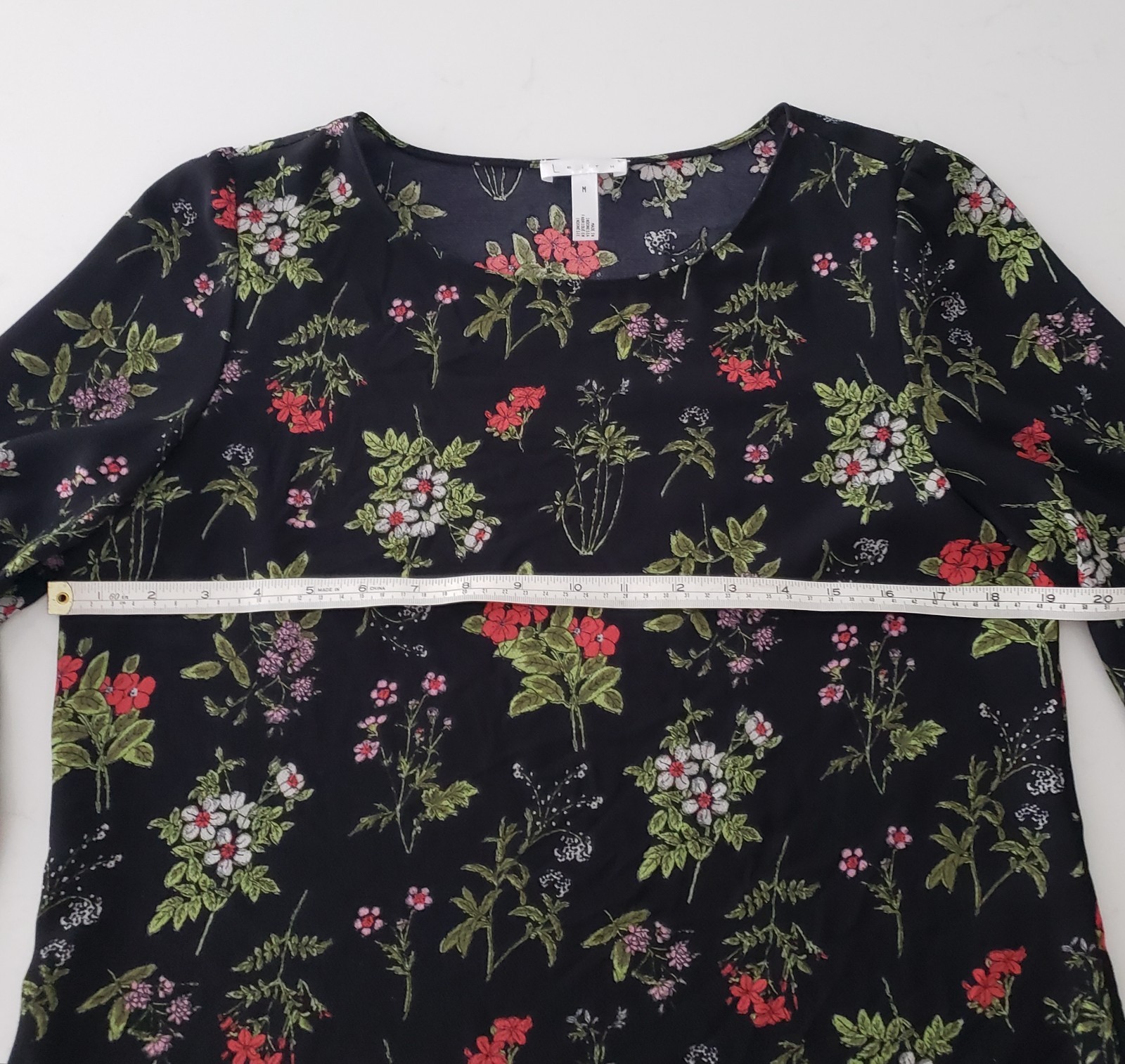 Nordstrom Leith Womens Size Medium Black Floral Blouse Top Long Sleeve Red Green