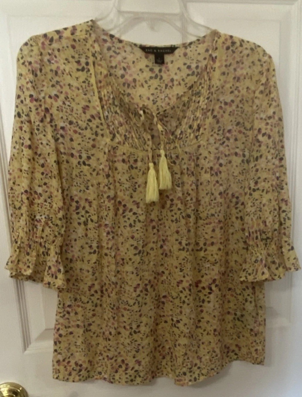 Zac & Rachel S Yellow Pink Print Pleated Tasseled Tie V Neck Blouse