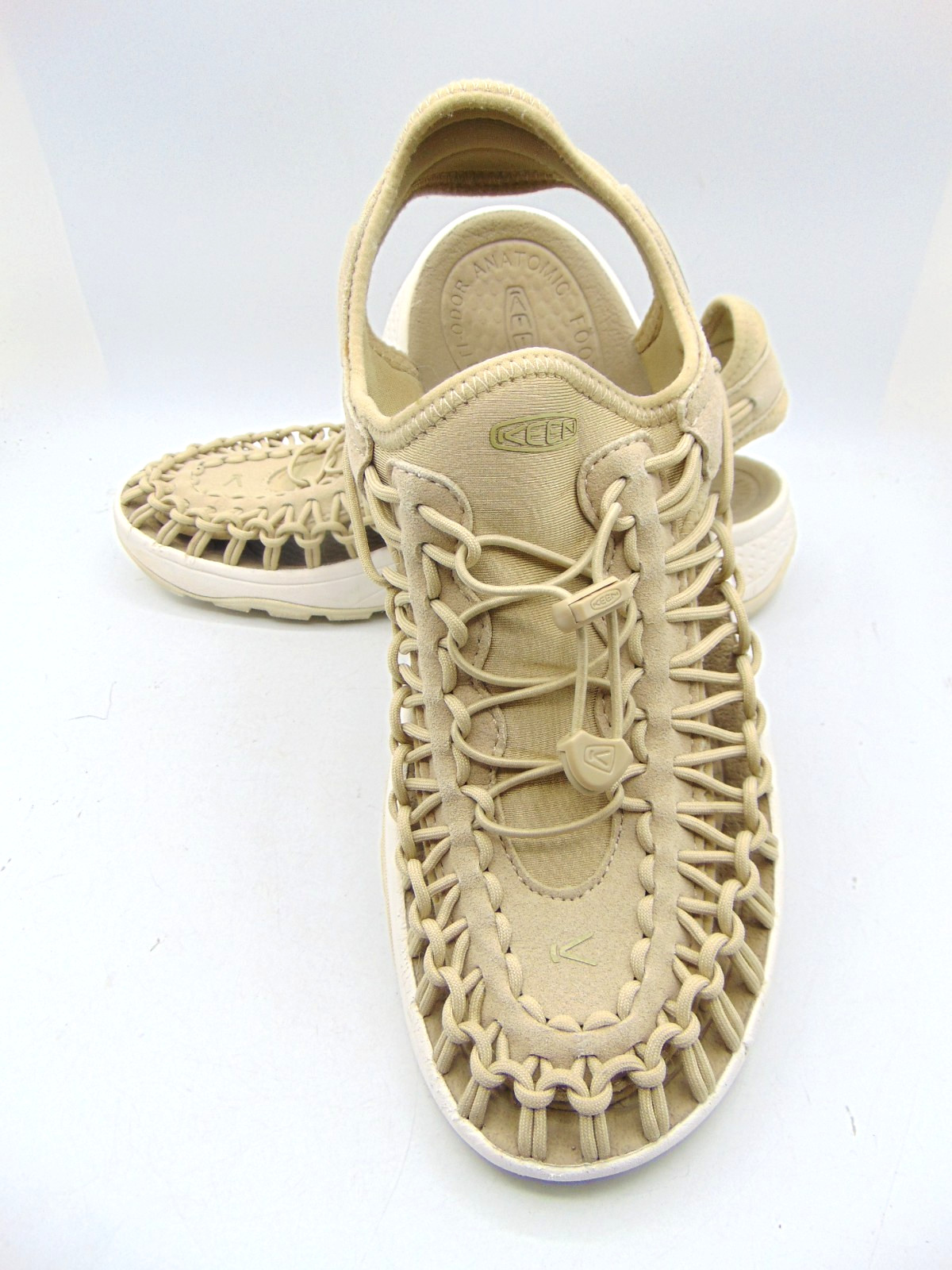 KEEN Uneek Sand ParaCord Bungee Slingback Sandals Size EU 40 US 9.5 WIDE