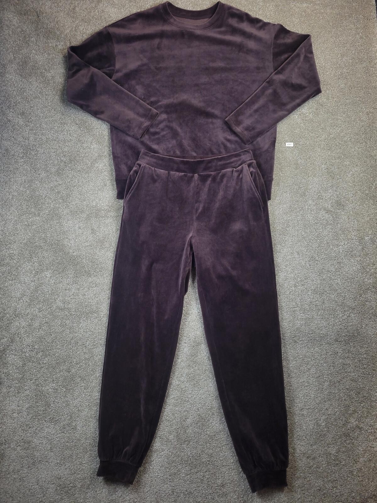 Uniqlo Dark Purple Velour Lounge Set