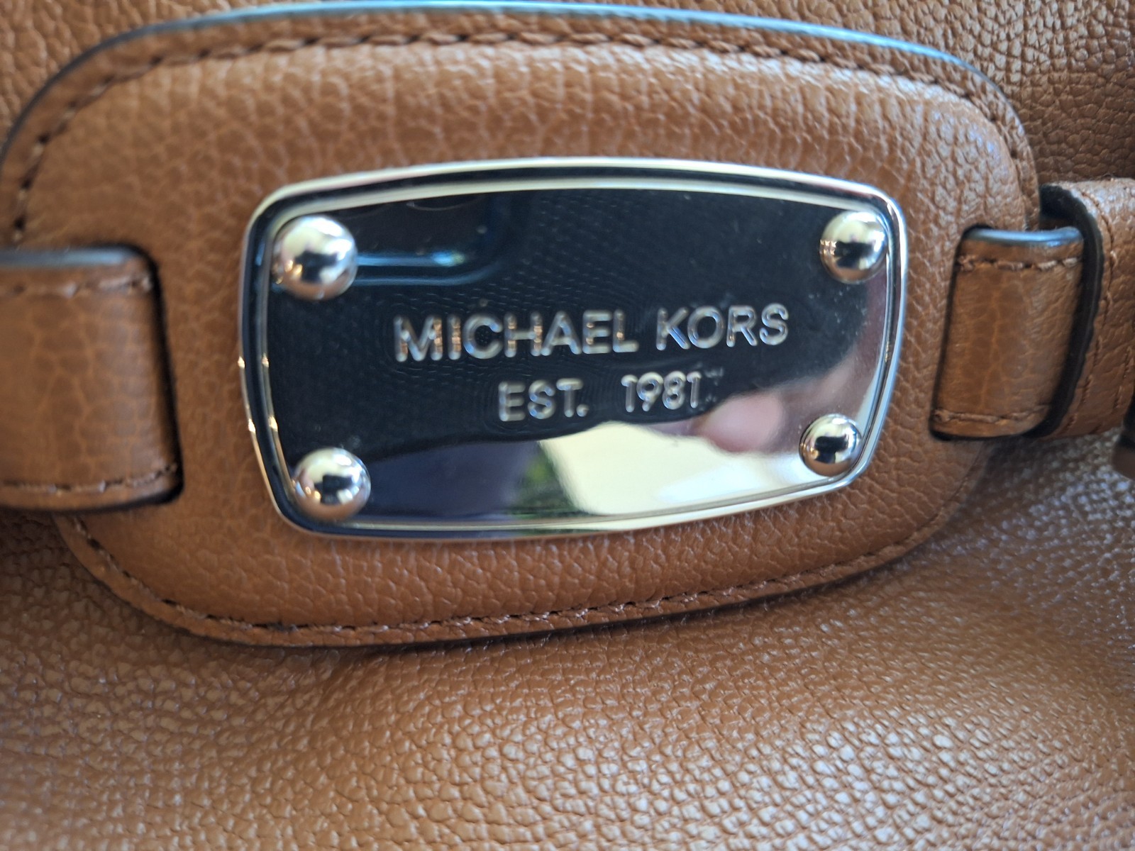 MICHAEL KORS Hamilton Large Tan & Silver Leather Tote Bag