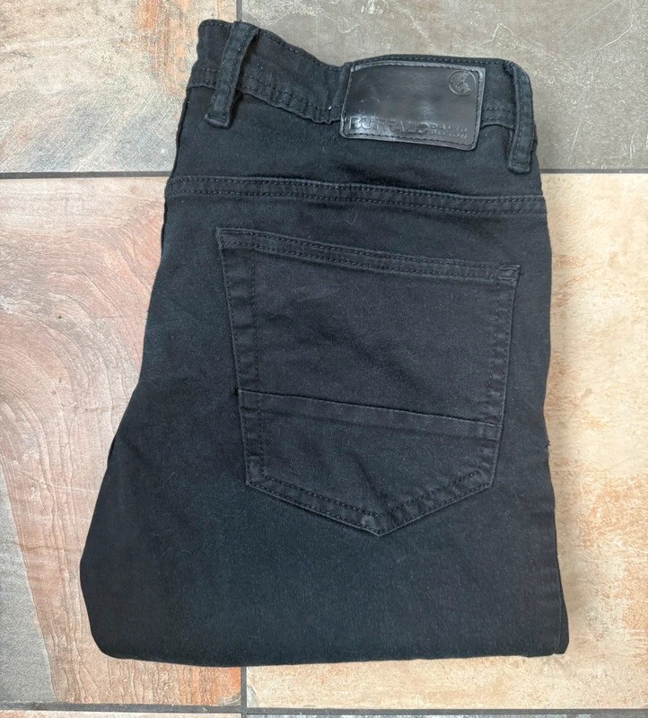 Men’s Buffalo Sarcher Jeans Black Straight Slim Leg Waist 30 Length 32