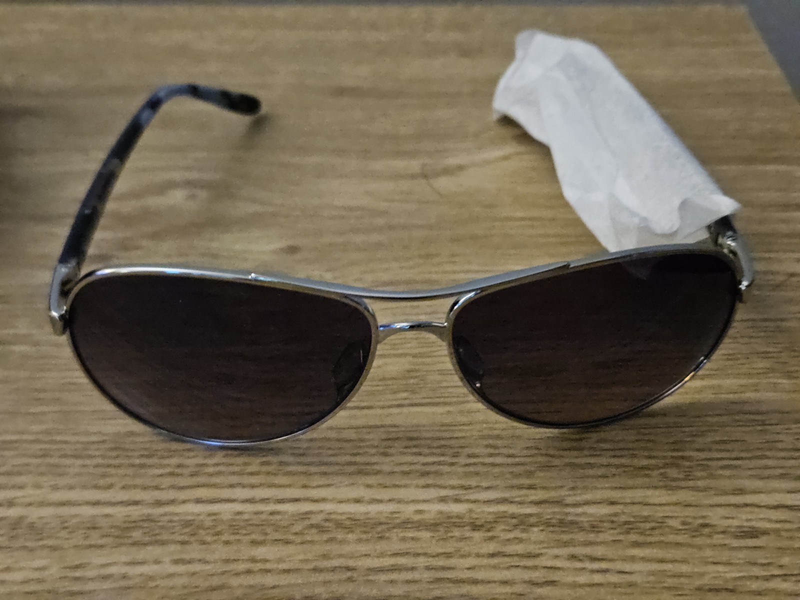 OAKLEY FEEDBACK SUNGLASSES POLISHED CHROME PRIZM GREY GRADIENT OO4079-4059