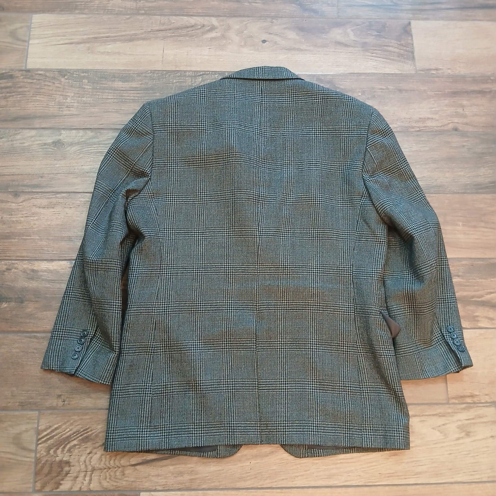 Jos A Bank Blazer Mens 43R Brown Plaid Houndstooth 100% Wool Two Button Coat