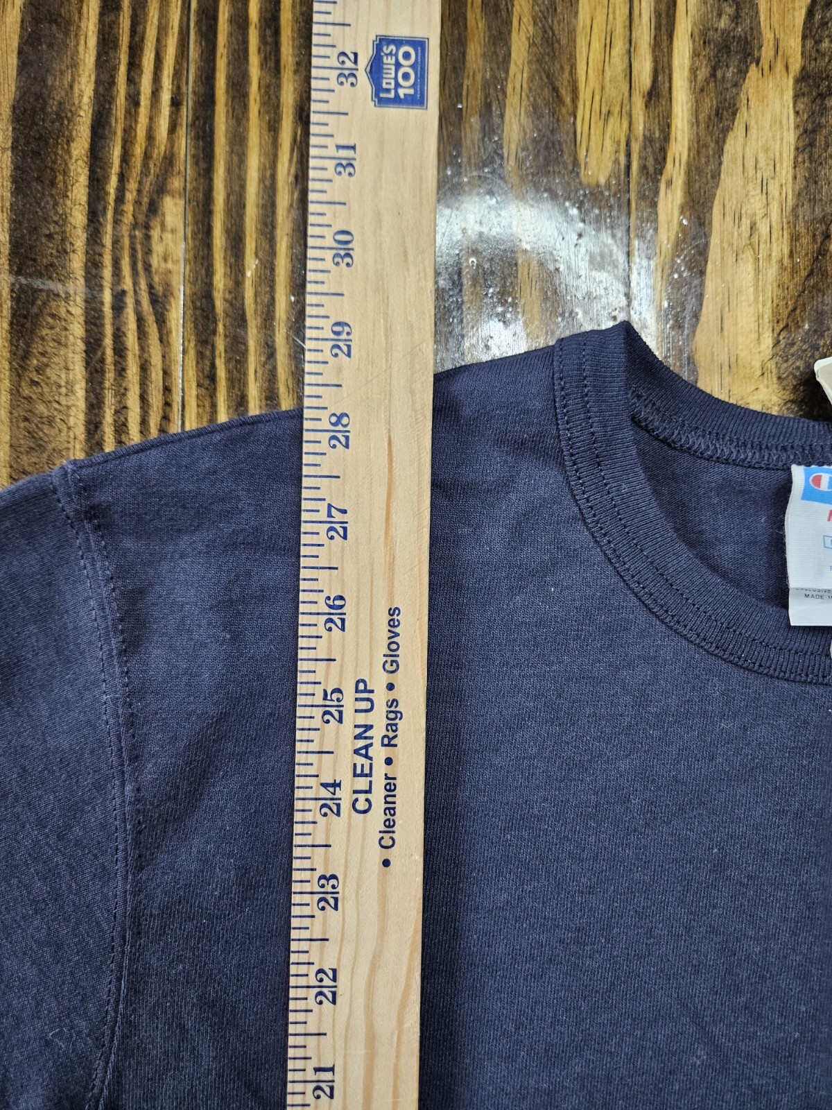 Champion Embroidered Big “C” Heritage T Shirt GT19 NYC Size Medium