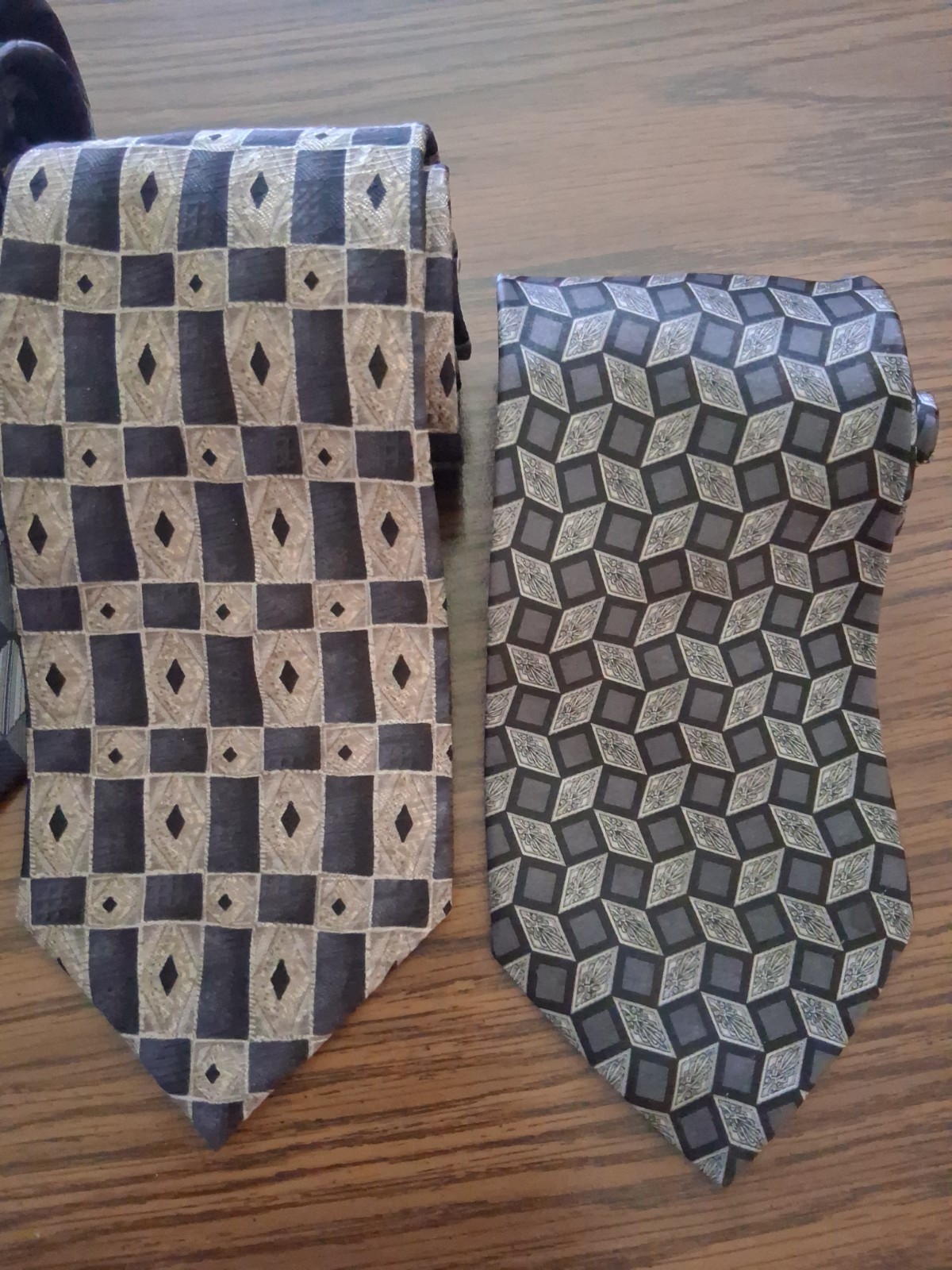 Lot of 7 Taupe Gray Black Neckties Name Brands Assorted Sizes Patterns Fabric