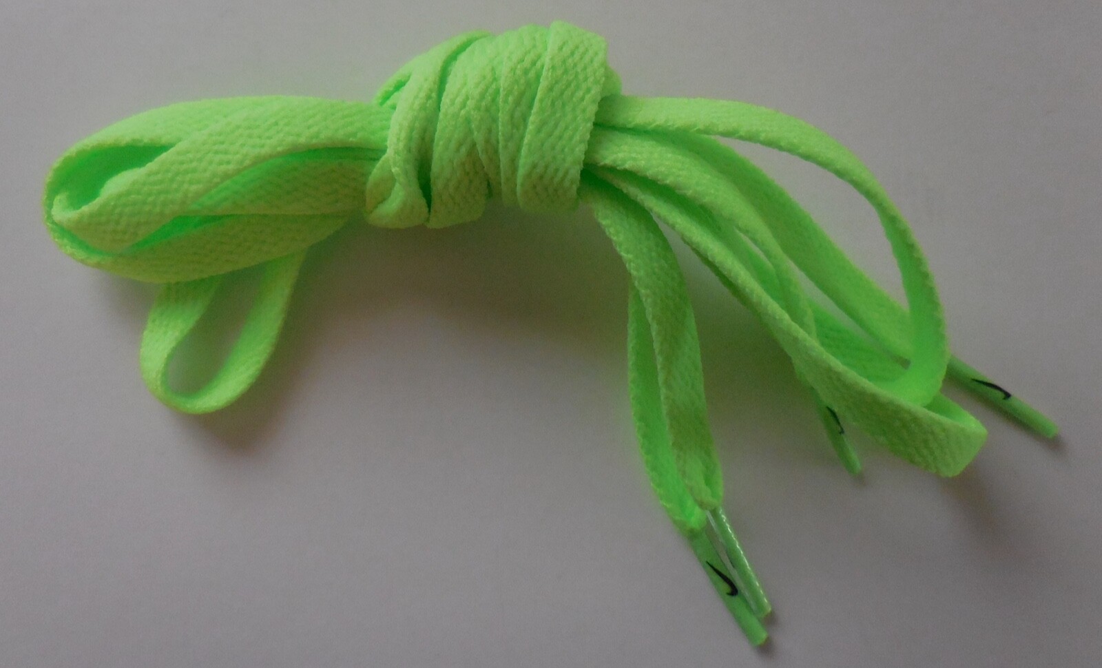 Nike Core Flat Laces 45″ inches Unisex Lime Blast/Black One Pair