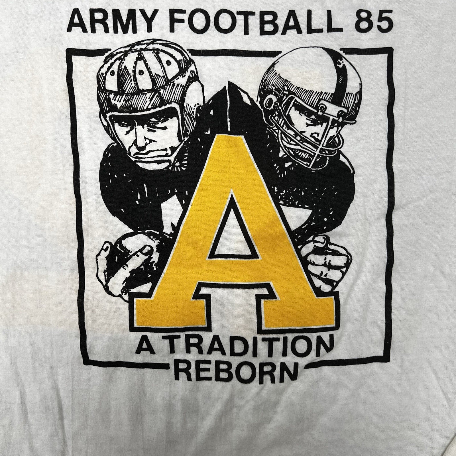 Vintage 80s Men’s Medium Long Sleeve Tee Navy Vs Army Classic 1985 Football