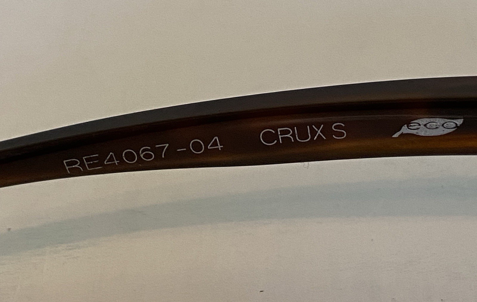 REVO Designer Polarized Sunglasses Crux S in Tortoise and Amber Lens RE4067 Revo