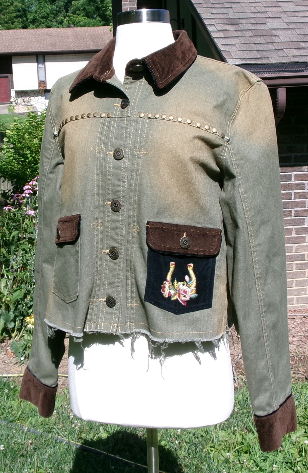 Double D Ranch Distressed Embroidered Giddy Up Work Jacket NWT $350 Large