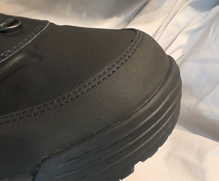 Columbia Bugaboot Celsius Waterproof Ins Boots Black Shark Men SZ 10 NWOB Defect