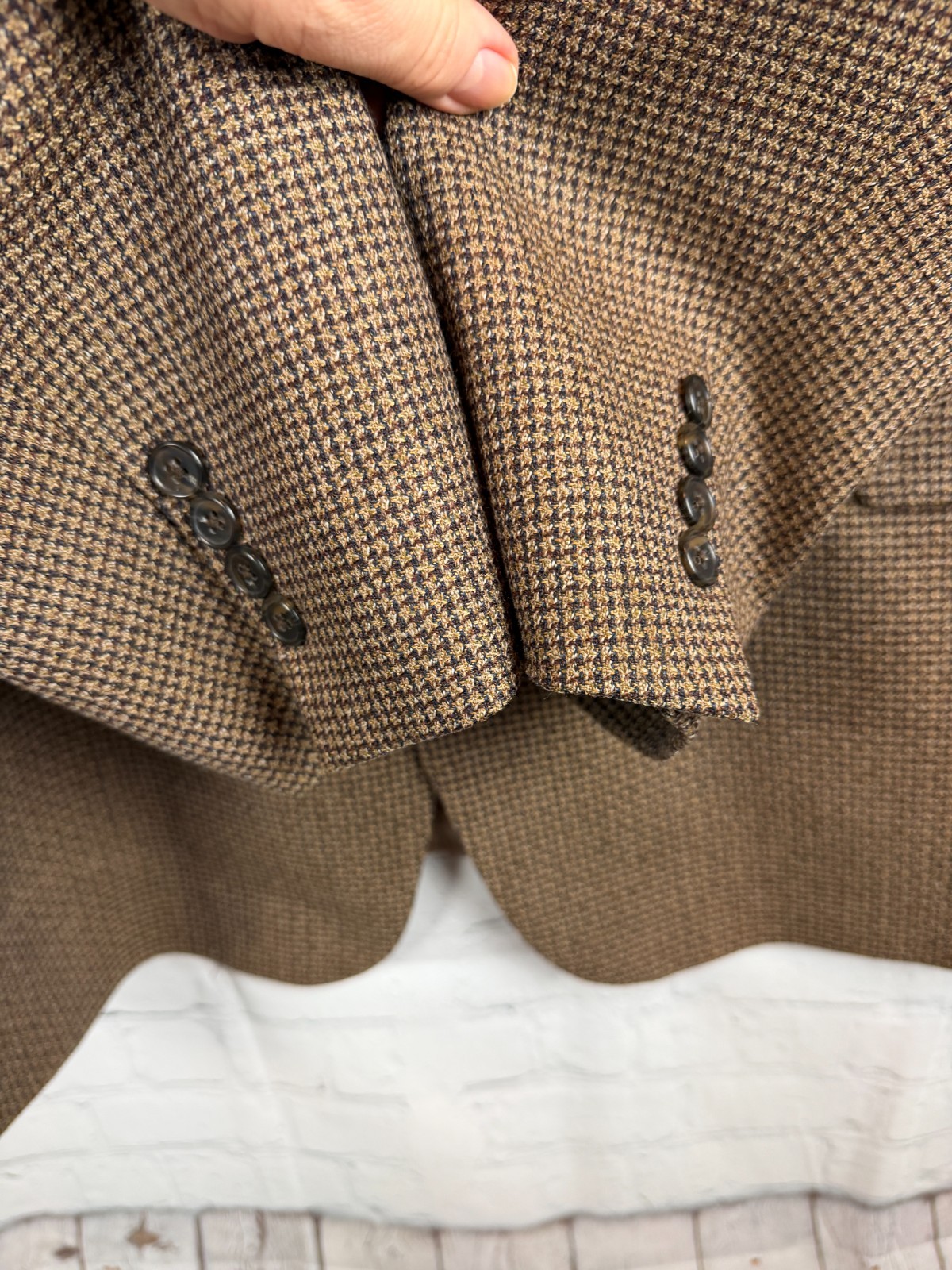 JOSEPH ABBOUD wool silk beige brown check houndstooth mens jacket blazer 50L