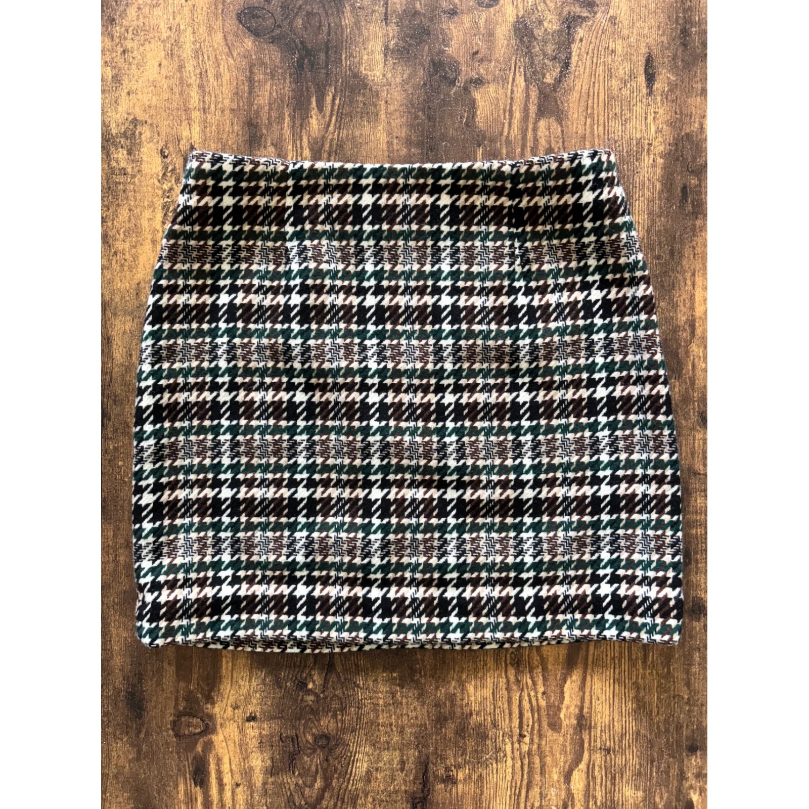 HM Green Brown Houndstooth Wool Blend Mini Skirt Size 6 Plaid Gold Zipper Mini